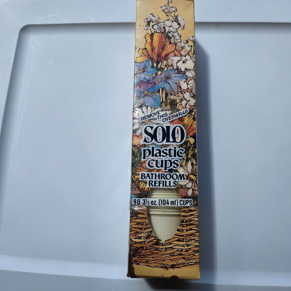 1970's Vintage VTG SOLO Floral Design Box Bathroom Refills 58 Plastic Cups READ